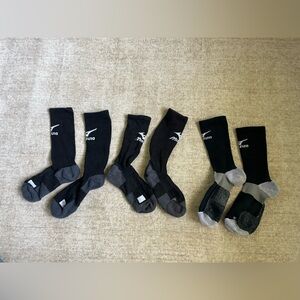 Mizuno women’s crew socks bundle
